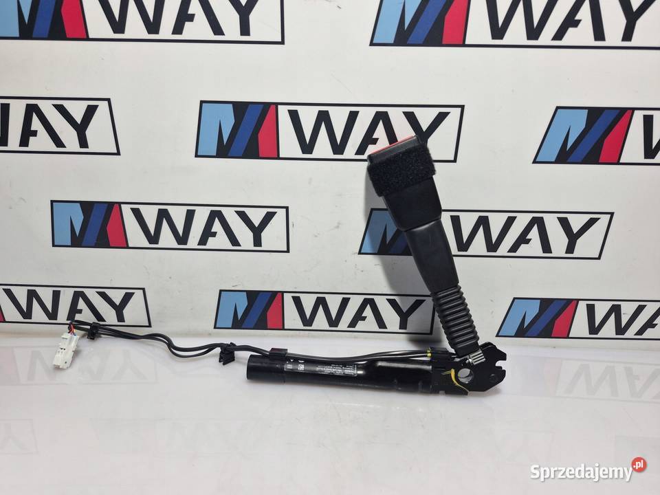 BMW F20 F21 F22 F23 F30 NAPINACZ PASA osobowe