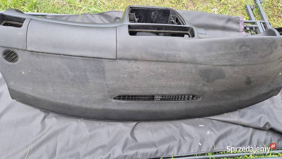 Deska rozdzielcza kokpit pasat b5 osobowe Części samochodowe Żagań