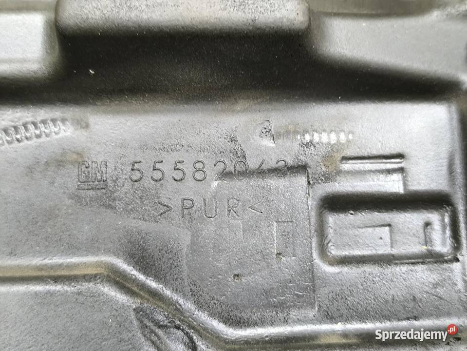 OSŁONA POKRYWA SILNIKA OPEL ZAFIRA C 20 CDTI