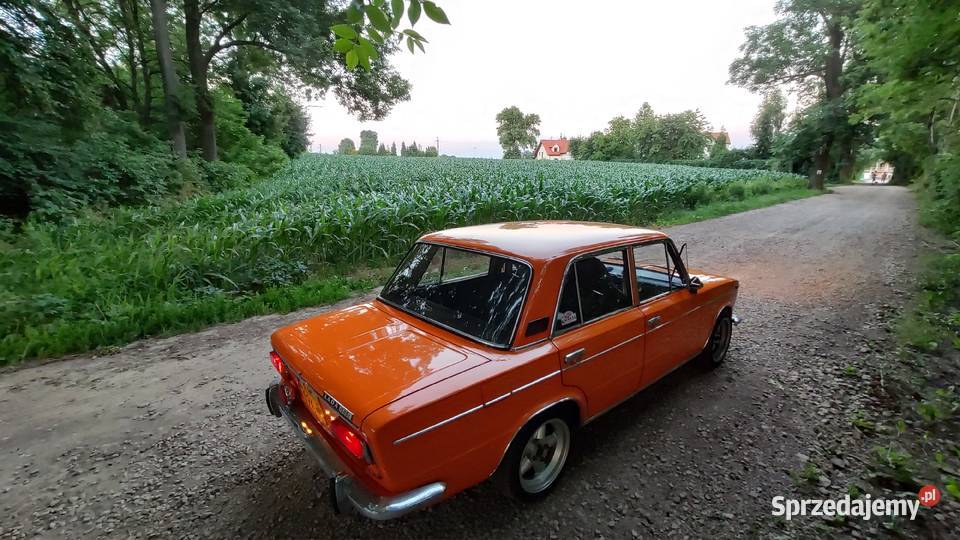 1976 Łada 2103 18 140 Sedan / Limuzyna