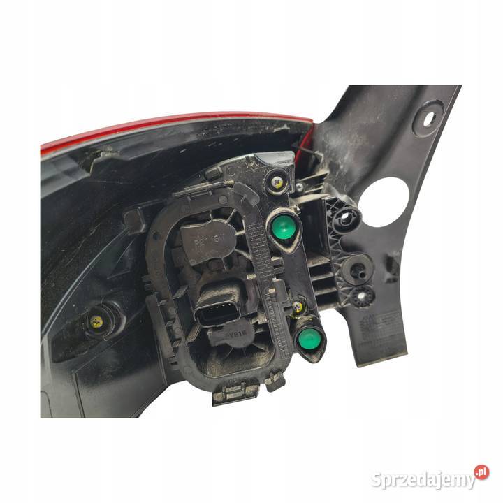 LAMPA PRAWA Renault Clio IV kombi tylna tylnia Chełm
