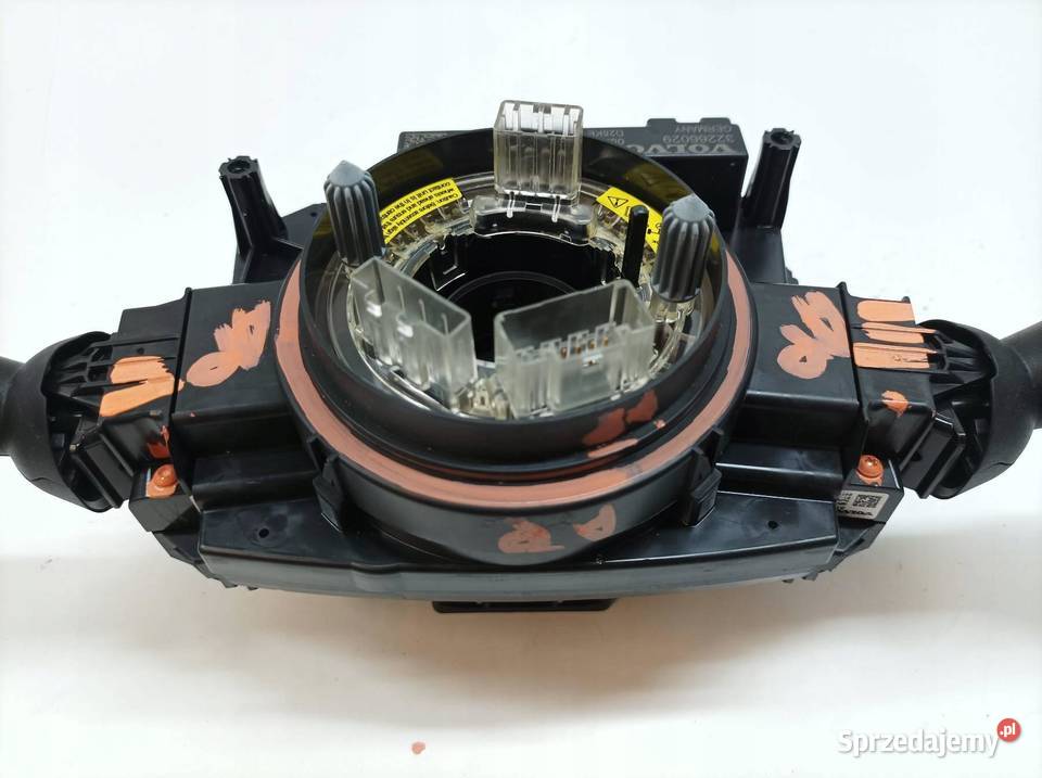 PRZEŁĄCZNIK ZESPOLONY 32266029 31674103 Volvo