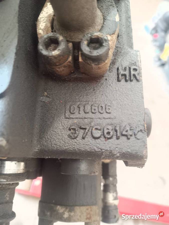 Rozdzielacz żarowy i drogi Parker 15054961 Układ hydrauliczny Staszów sprzedam