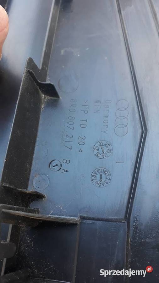 AUDI Q5 8R0 OSŁONA NAKŁADKA PASA PRZEDNIEGO osobowe Międzychód sprzedam