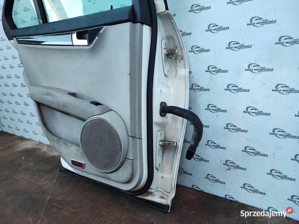 MERCEDES W204 09r Drzwi lewy tył 70340 mikronów świętokrzyskie Kielce sprzedam