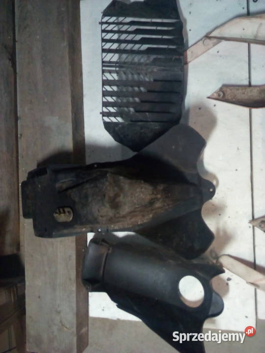 Czasza boczki zbiornik zacisk Derbi Gilera Turek sprzedam