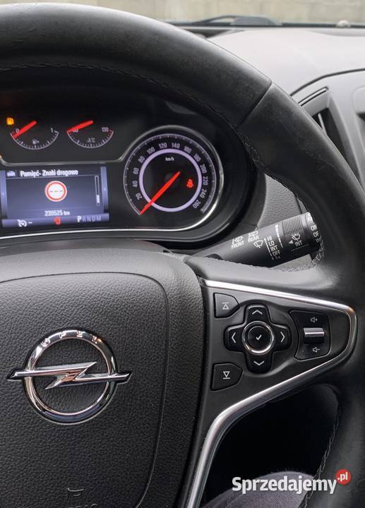 Opel Insignia 2016 Automat stan Insignia Pewel Mała
