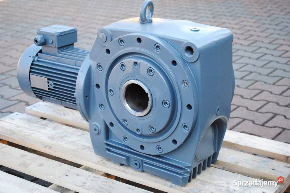 Motoreduktor kątowy 55kw 12obr SEW typ lubuskie Kargowa