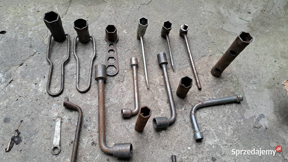 klucze samochodowe motocyklowe PRL Leszno sprzedam