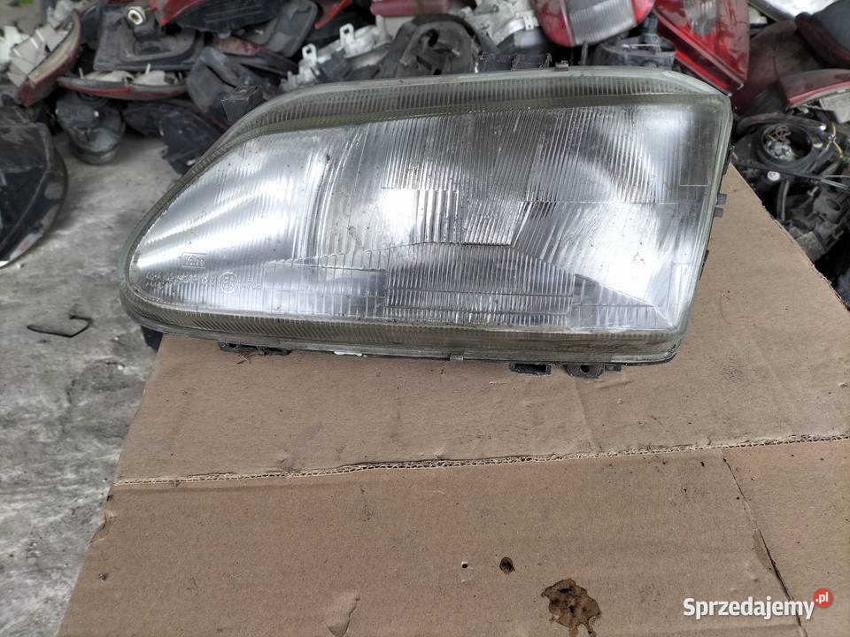 RENAULT SCENIC 1 LAMPA PRZÓD PRZEDNIA LEWA Kamień-Kolonia sprzedam