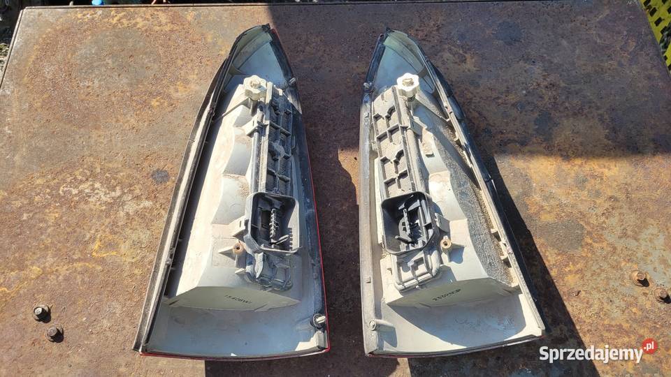 Lampy tylne Opel Astra G kombi Łagów