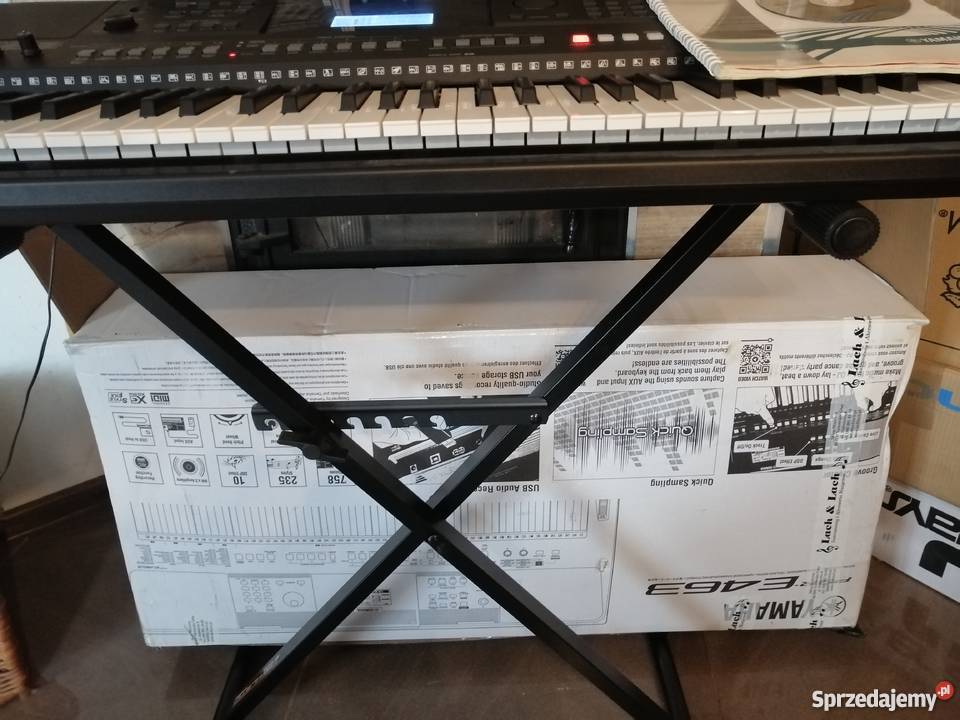 Keyboard Yamaha PSR E463