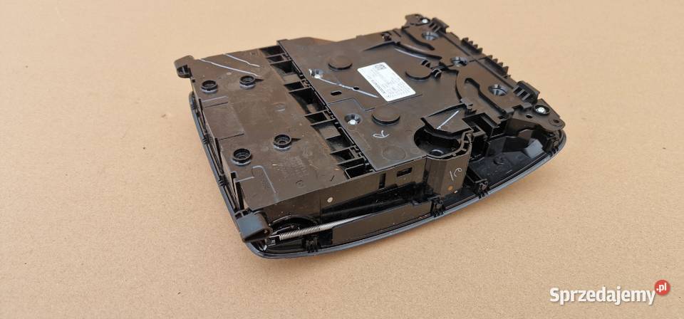 MERCEDES GLE W167 LAMPKA PANEL PODSUFITKI Bieleń