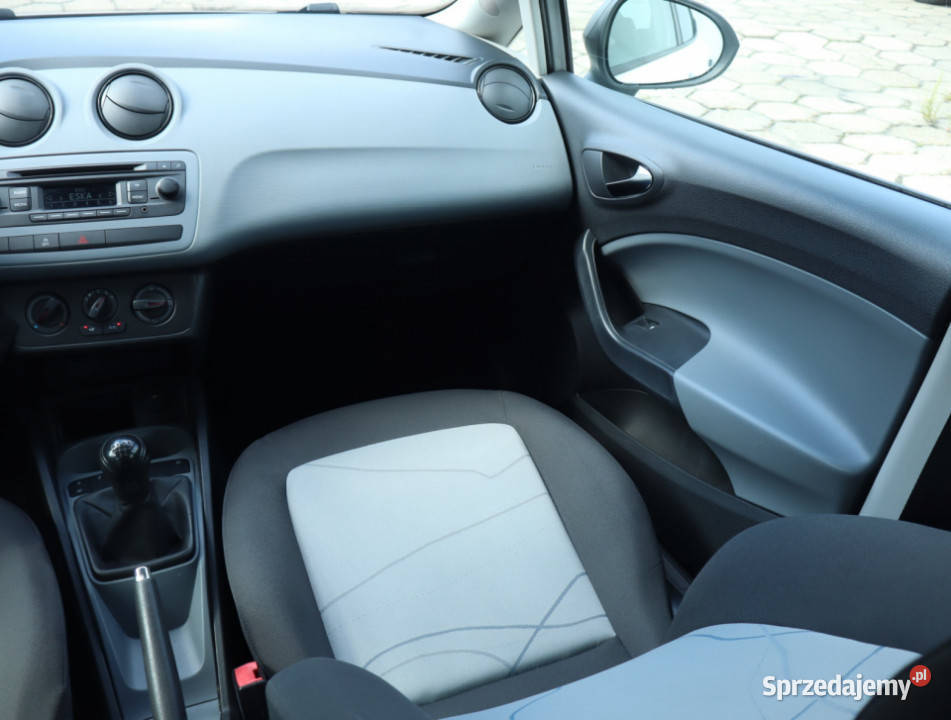 Seat Ibiza 12 12V ASR (kontrola trakcji) łódzkie Łódź