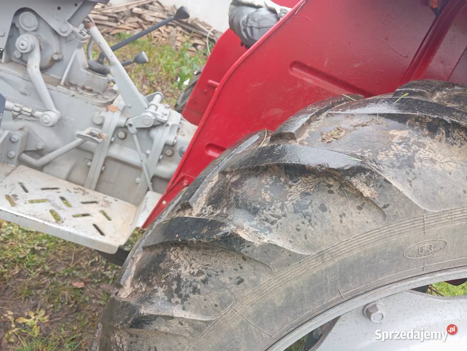 Massey Ferguson 255 Bobowa