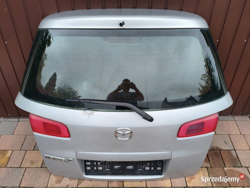 Klapa Bagażnika Szyba Mazda 2 DY Srebrna osobowe Klapy bagażnika Wyszków
