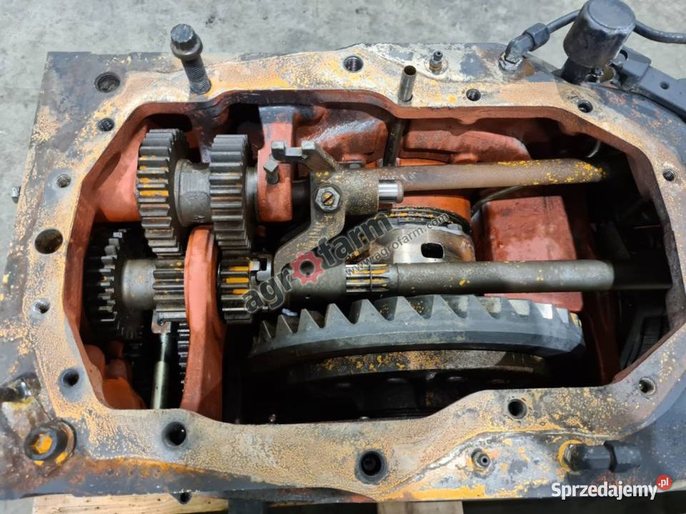 Tylny most Renault Ares 656RZ 851B6