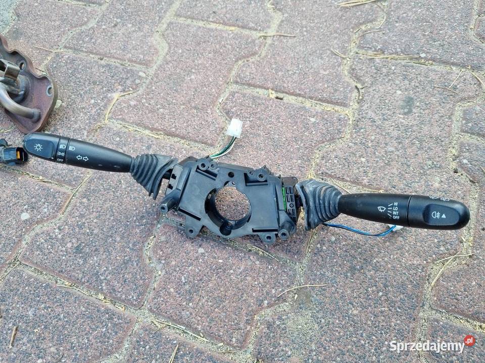 PRZEŁĄCZNIK ZESPOLONY SPARK M300 96948582
