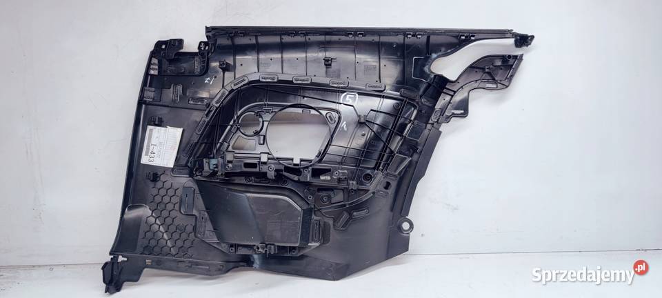 BOCZEK LEWY TYŁ AUDI A3 8V 8V3867035 MATERIAŁ 5 Przystajń