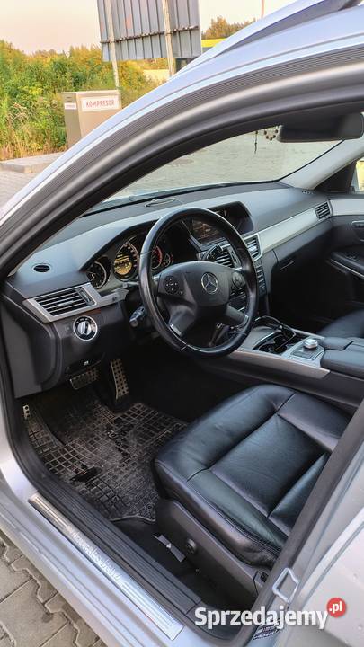 Sprzedam samochód osobowy Mercedes e 350 Olkusz