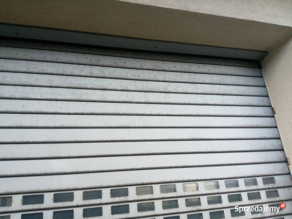 Brama garażowa przemysłowa Wadowice