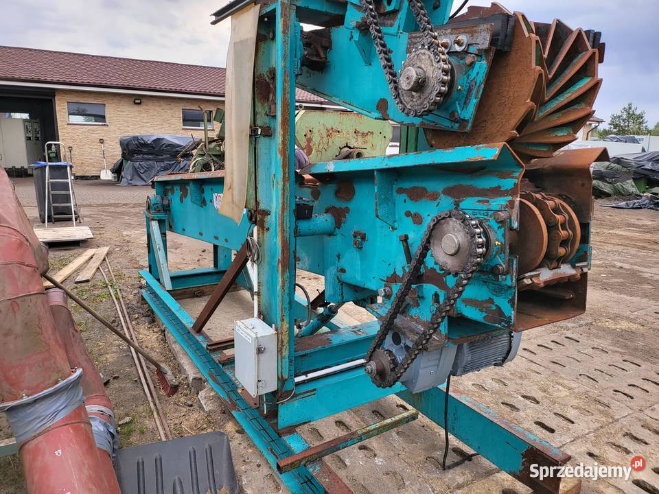 Podajnik i odbiornik do korowarki SAGEM Produkcja pomorskie Karsin