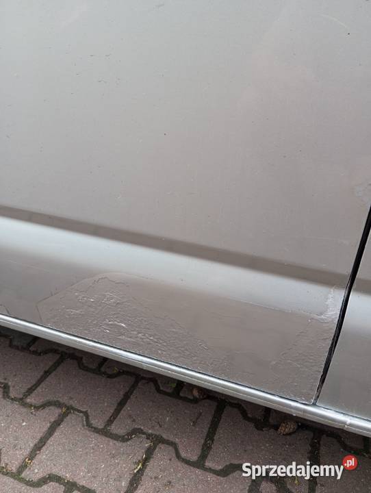 Czytaj opis Volkswagen Transporter T5 bierze uszkodzony mazowieckie Leszczydół Stary