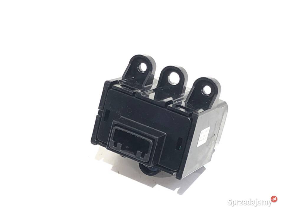 WŁĄCZNIK ŚWIATEŁ AWARYJNYCH HYUNDAI KONA