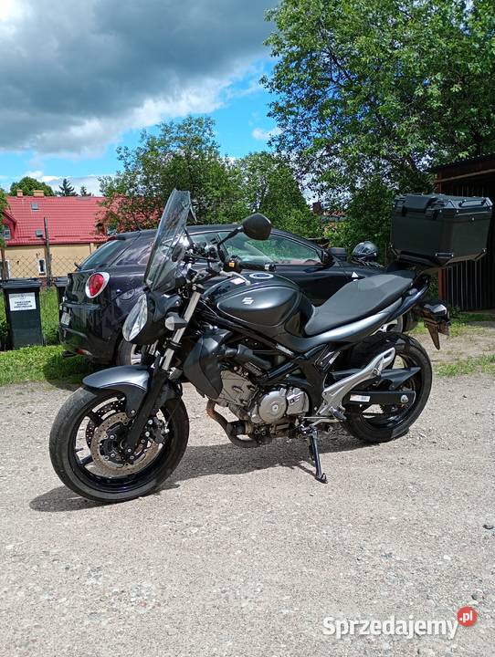 Suzuki sv 650 gladius 2013r mały przebieg Suzuki Polanów