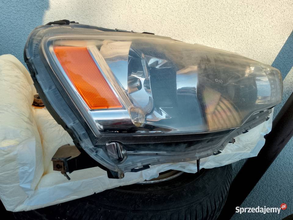 Reflektor Mitsubishi Lancer prawy Lampy przednie Myszków