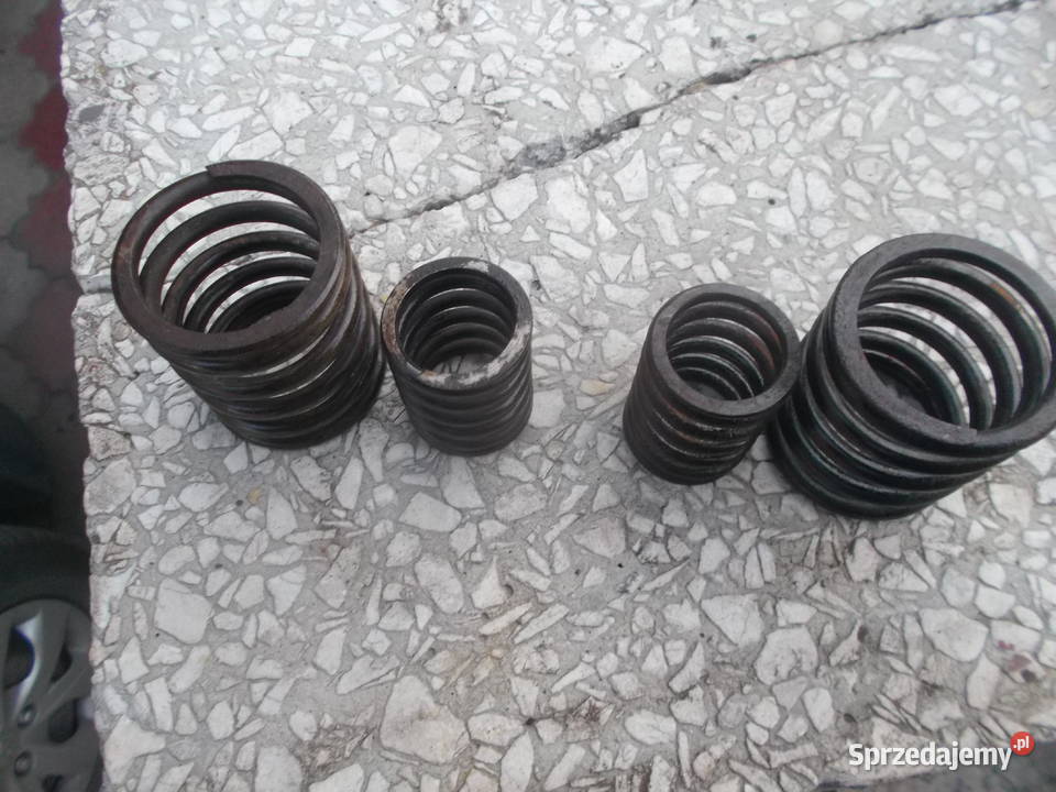junak m07m10 orginalne sprężyny zaworowe Ziębice
