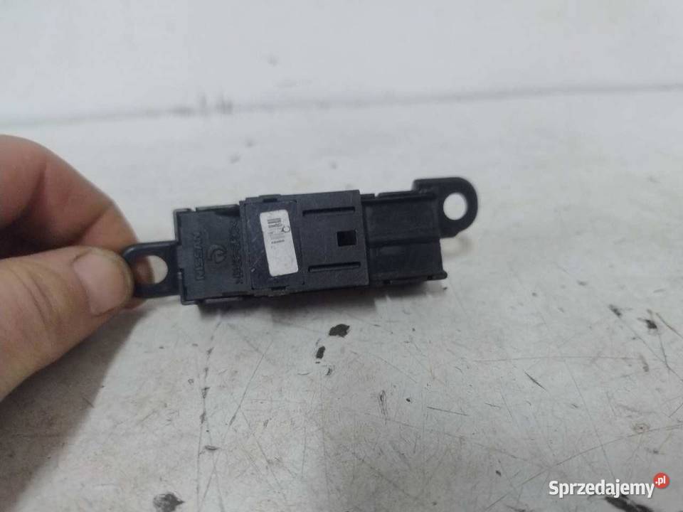 PANEL REGULACJI FOTELA INFINITI Q50S