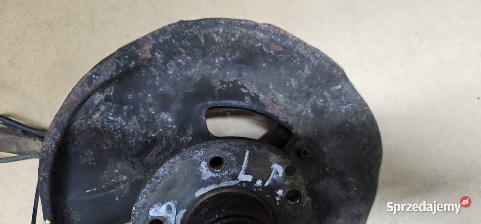 Zwrotnica lewy przod mercedes w210 2102201 Zwrotnice Zbąszyń