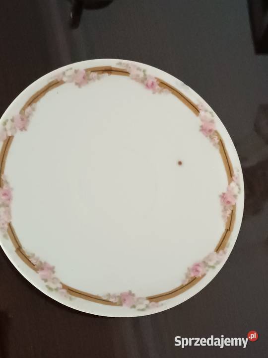 Sygnatura Suhl Staruszka filiżanka porcelanowa