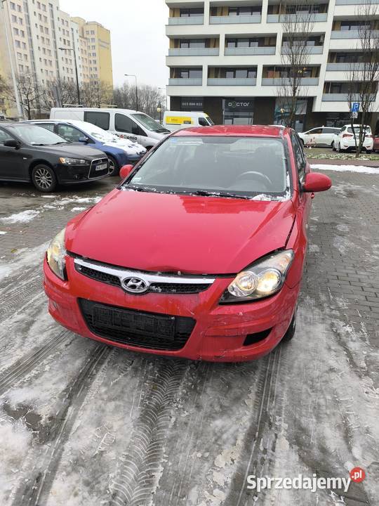 Hyundai i30 szkodzie 1396cm3 mazowieckie Warszawa