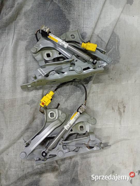 Zawiasy maski audi a4 b9 lift LZ7G osobowe Niechanowo sprzedam