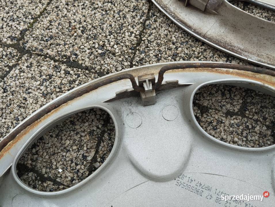 Kołpak Peugeot 13 JOYAU 9629823377 sztukę Kołpaki Kamieniec