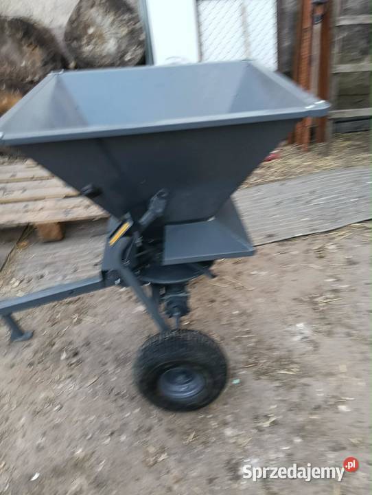 Rozsiewacz rozrzutnikNawozu soli trawy piasku Jordanowo