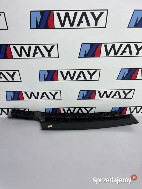 BMW F30 F31 M3 F80 OSŁONA SŁUPKA B PRAWA