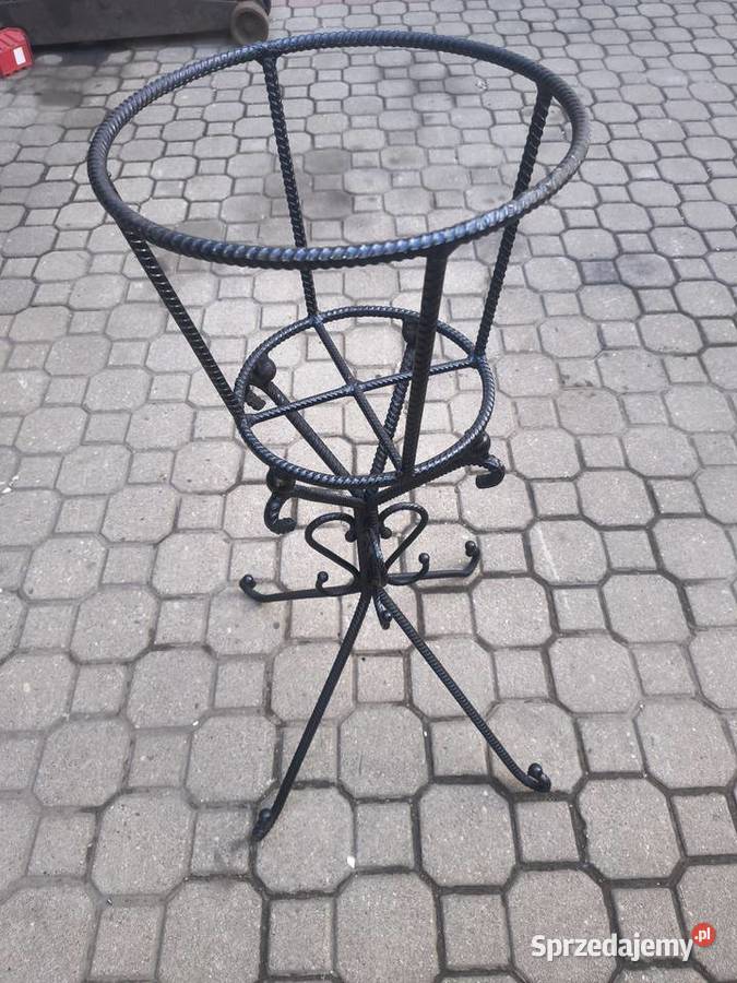 Duży masywny kwietnik metalowy PRL Białystok
