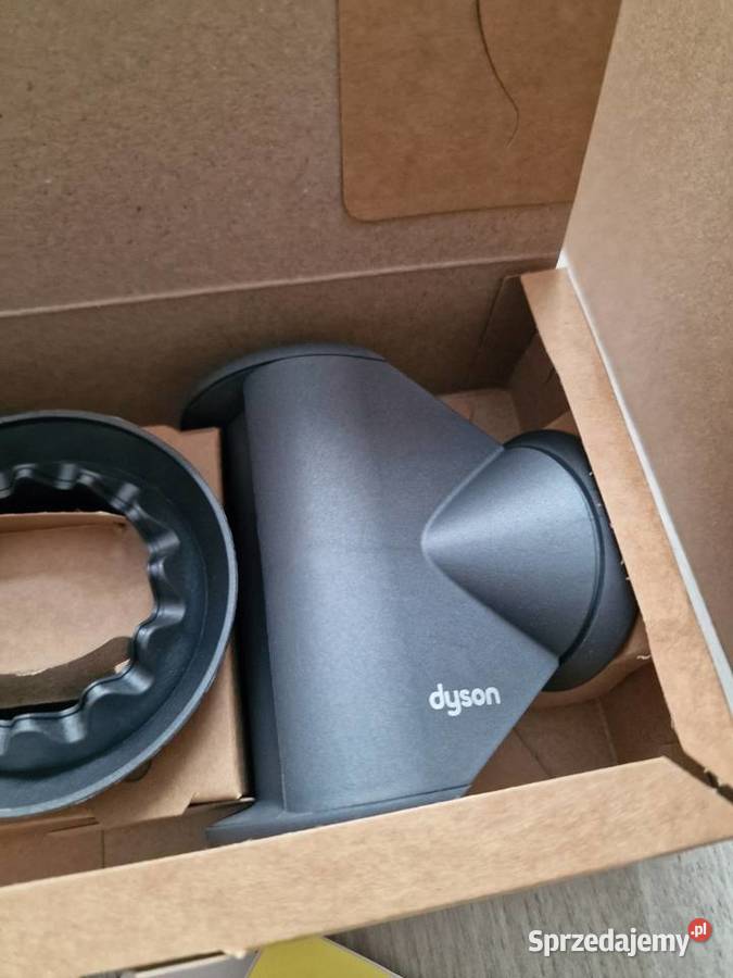Dyson supersonic