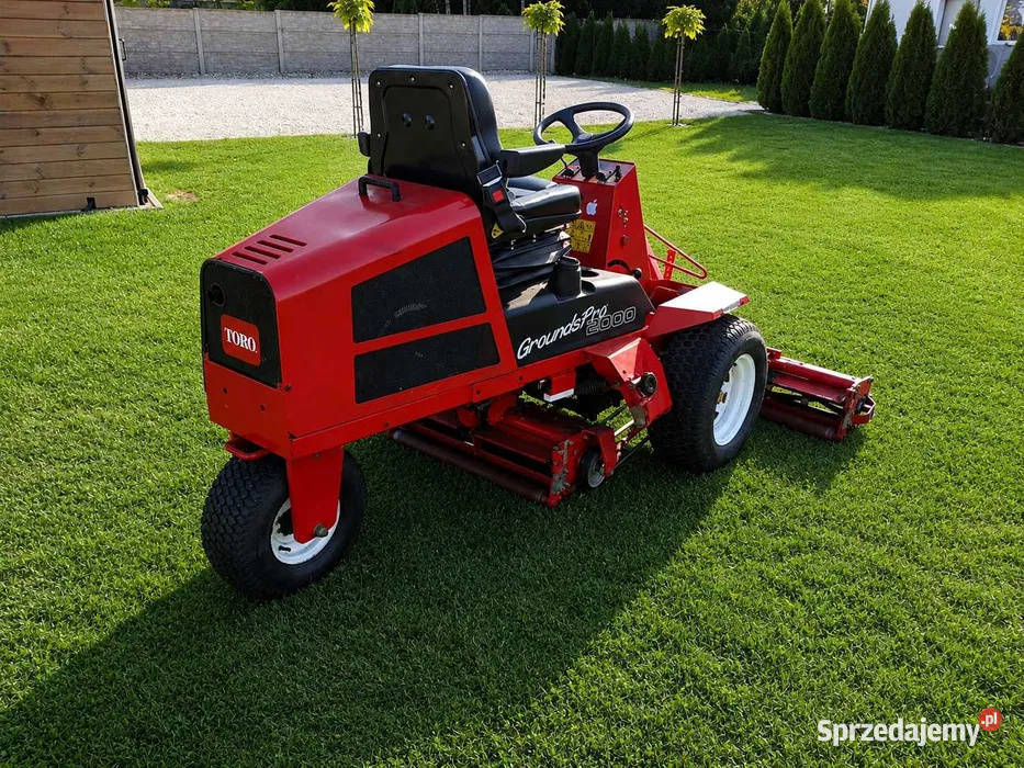 Traktorek kosiarka TORO Grounds Pro 2000 3x