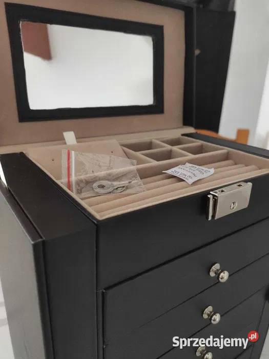 Czarna SKÓRZANA szkatułka na biżuterię SONGMICS