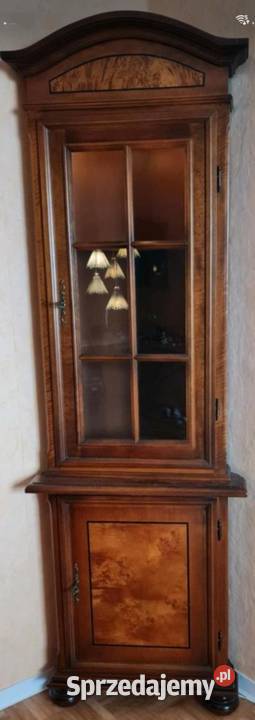 Witryna narożnikowa Poznań