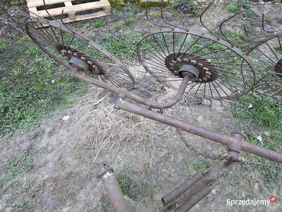 Zgrabiarka zawieszana 4 gwiazdowa