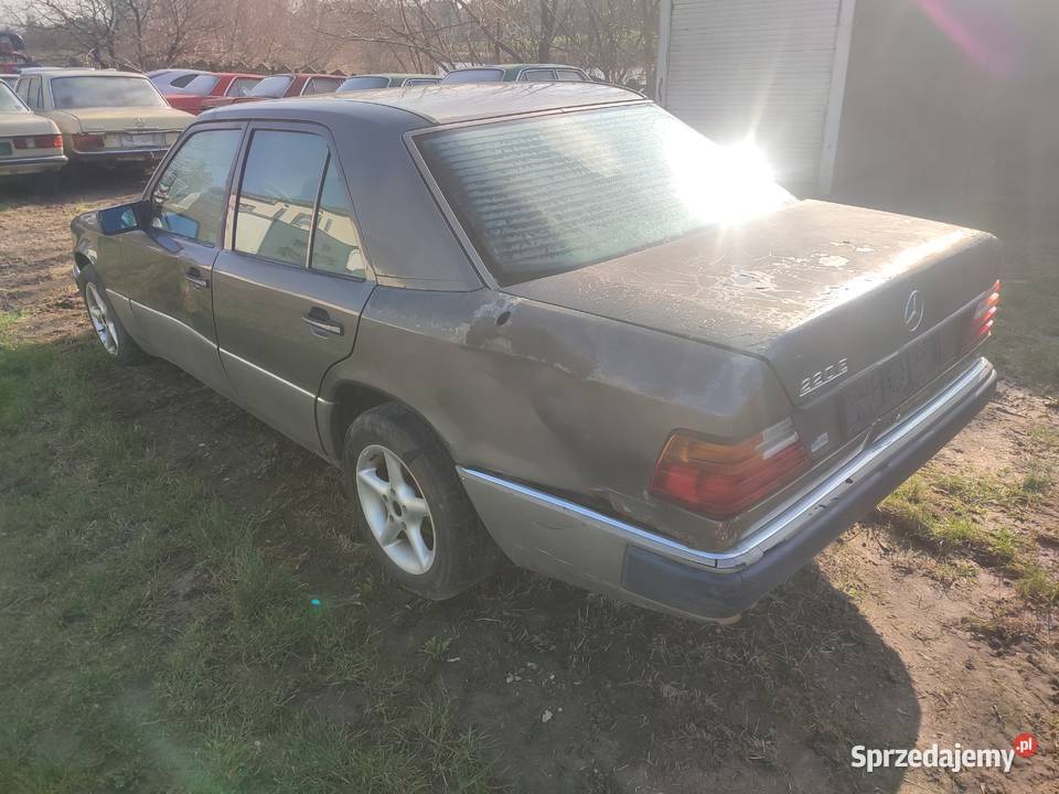 Mercedes E220 w124 22 benzyna nie odpala W124 mazowieckie Przytyk sprzedam