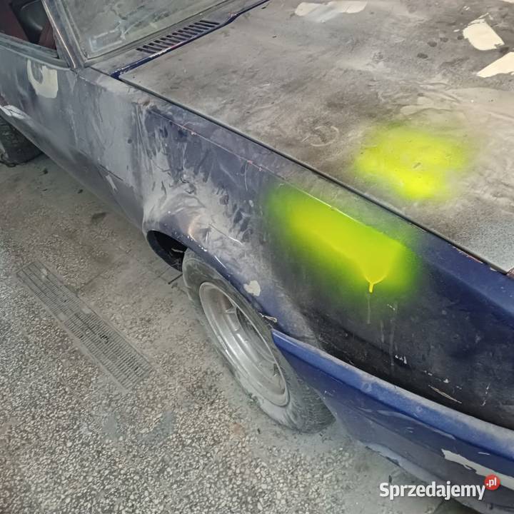 Opel Manta B Ascona B 1980 Samochody osobowe Wiązów