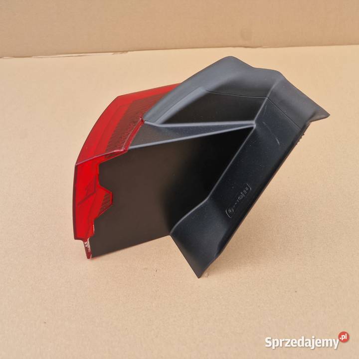 CITROEN C5 AIRCROSS LIFT LAMPA TYŁ LEWA 82330101