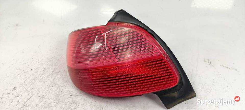 LAMPA LEWA TYŁ PEUGEOT 206 Lipno