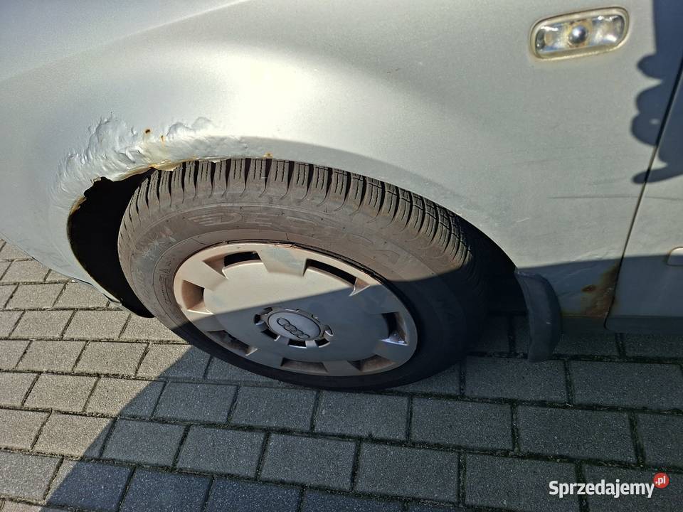 Audi A4 B6 2000r 20 Benzynagaz 96KW Rumia